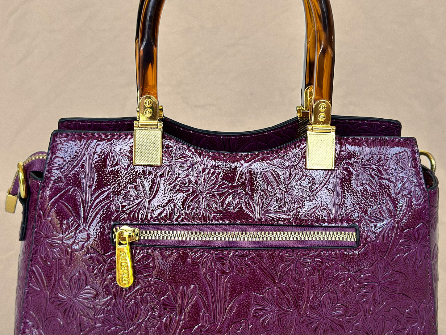 Plum Embossed
Vintage Top Handle Bag