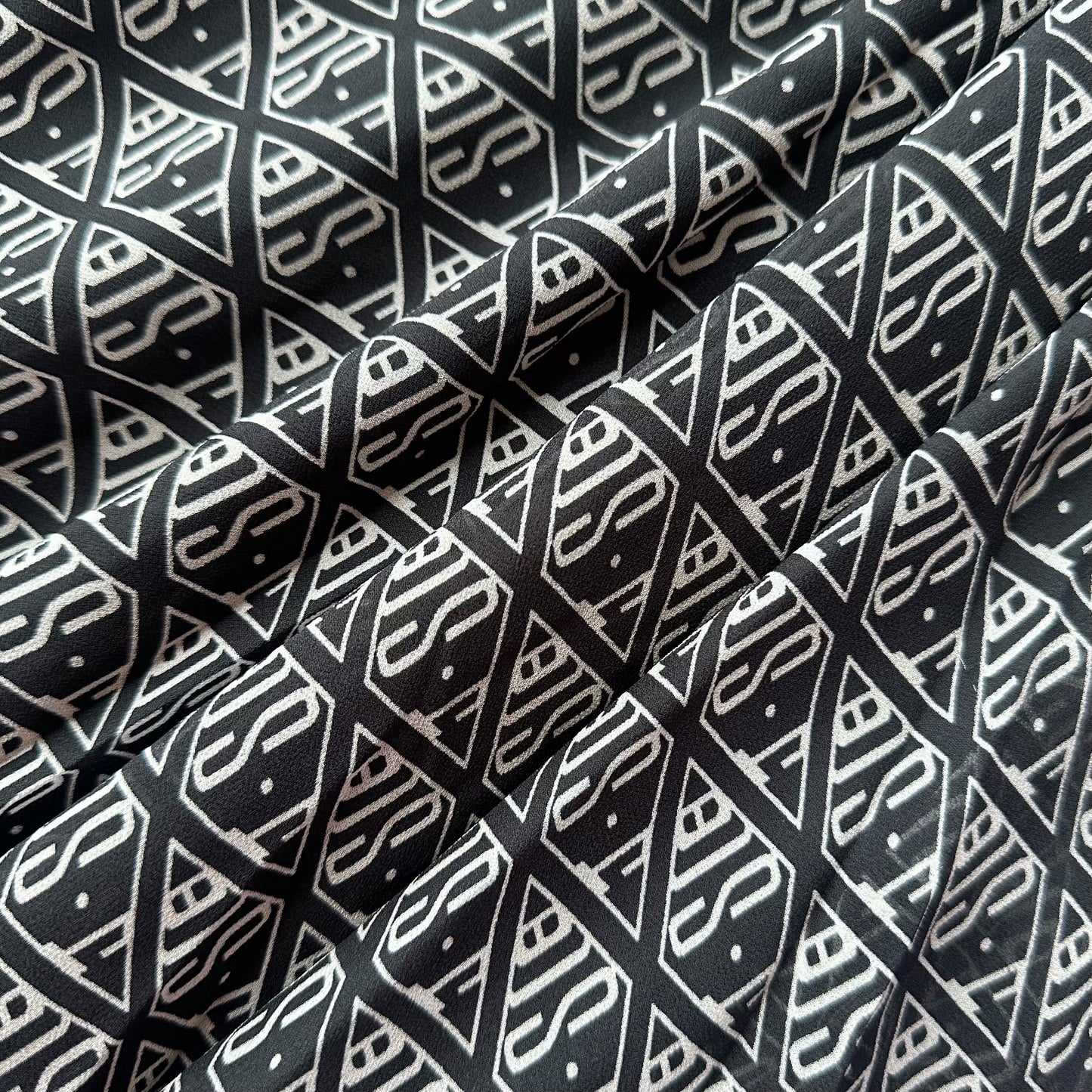 Geometric Print Elastic Waist Midi Dress