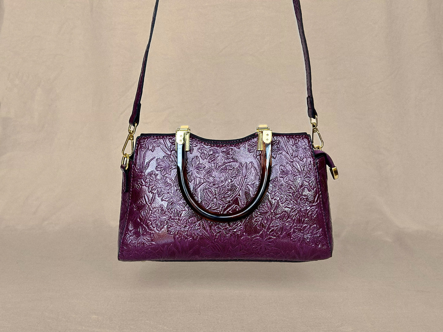 Plum Embossed
Vintage Top Handle Bag