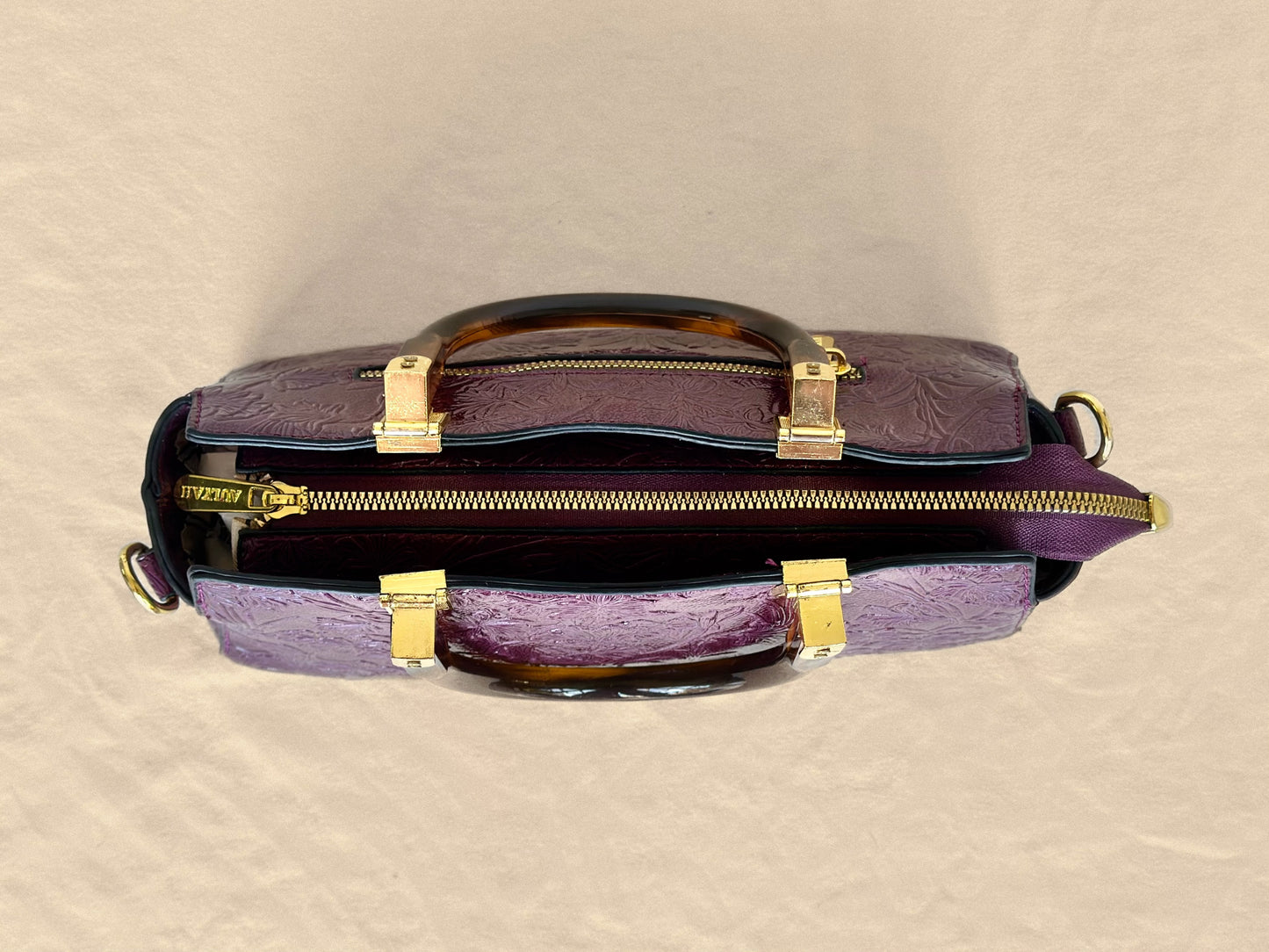 Plum Embossed
Vintage Top Handle Bag